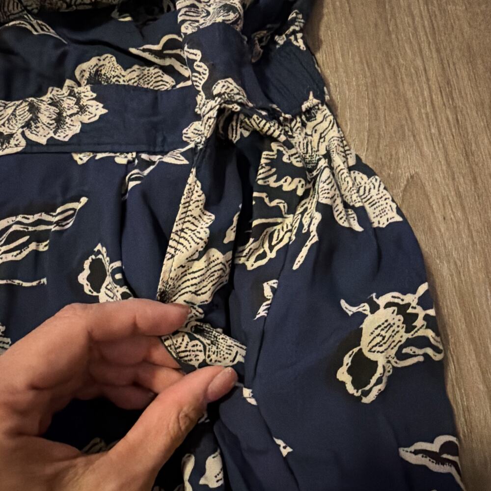 Abercrombie & Fitch Navy Floral Jumpsuit, Medium‎ - Picture 7 of 10